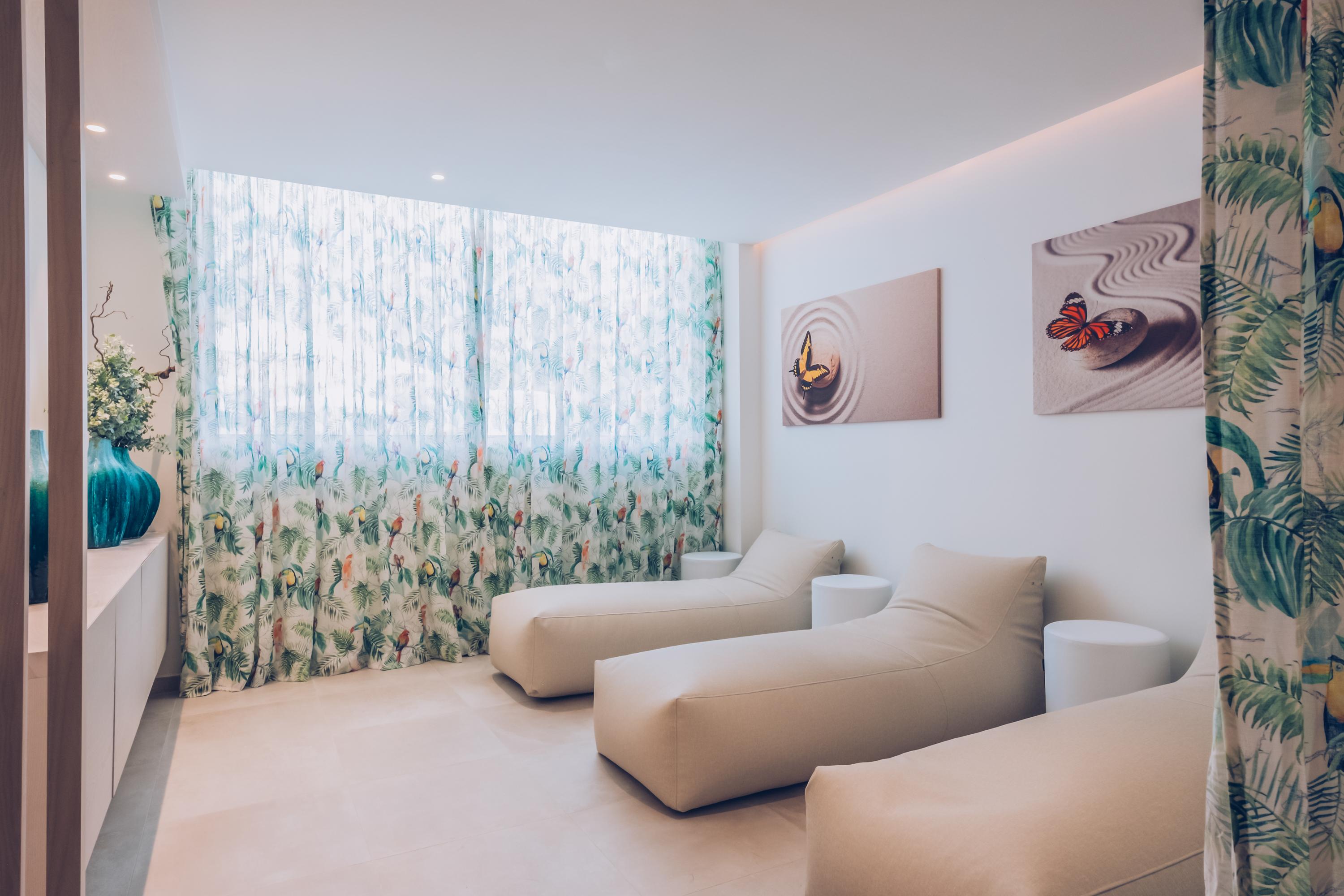 Iberostar Waves Alcudia Park Hotell 4*