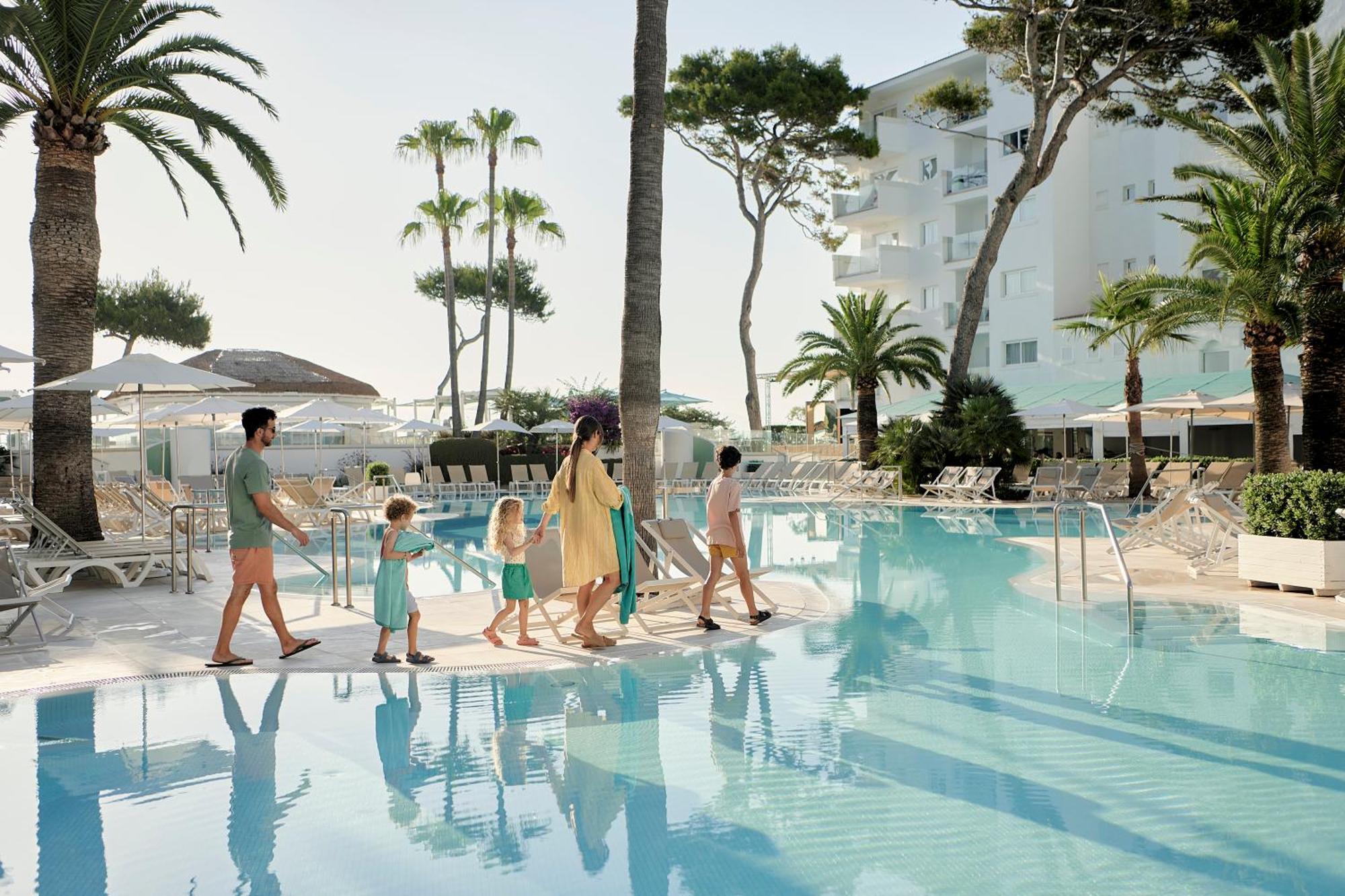 Iberostar Waves Alcudia Park Hotel